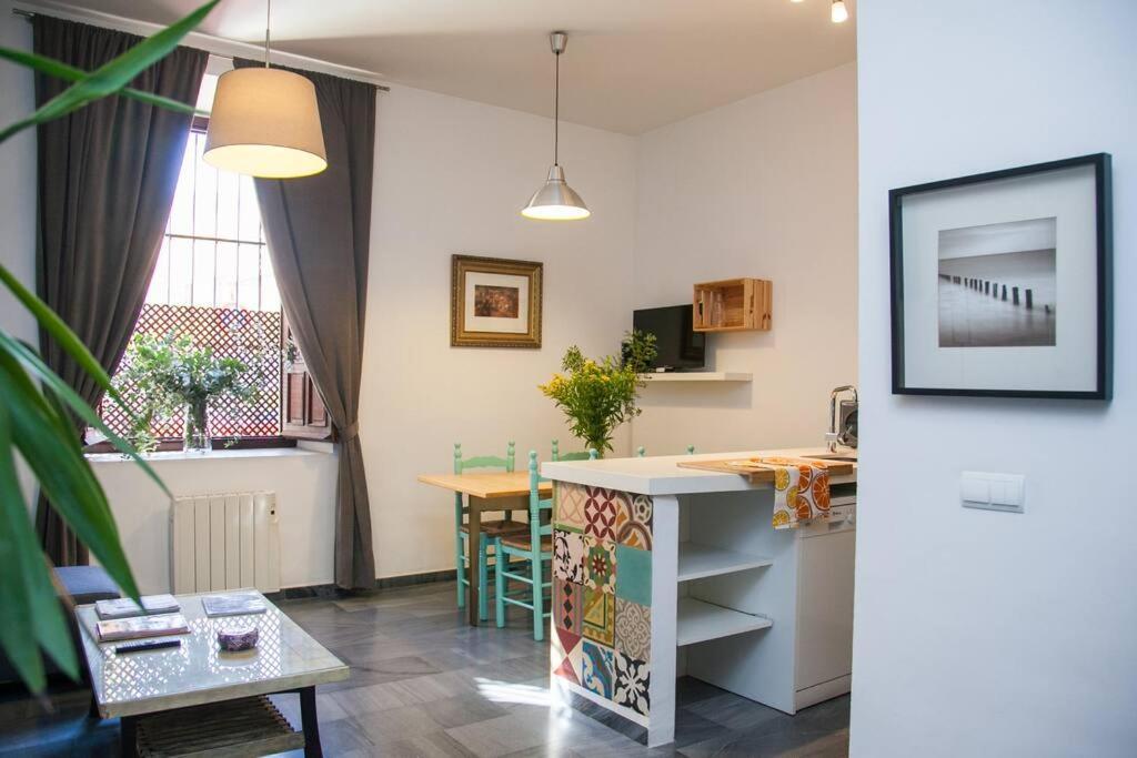 Beautiful Silent Private Parking Appartement *